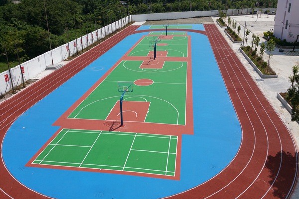 运动场地材料