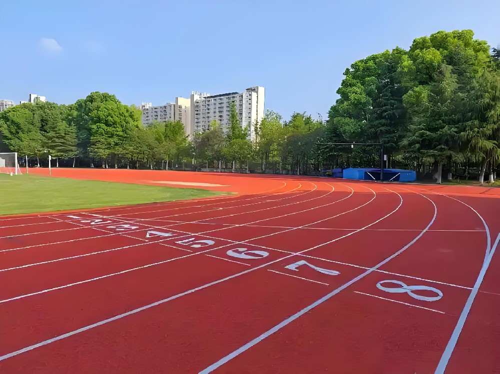 室内篮球场选材料